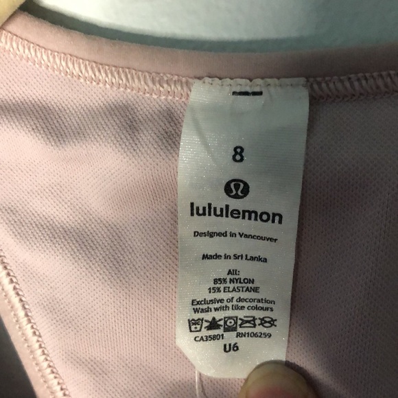 NWOT Lululemon Wunder bra size 8. - Picture 3 of 3